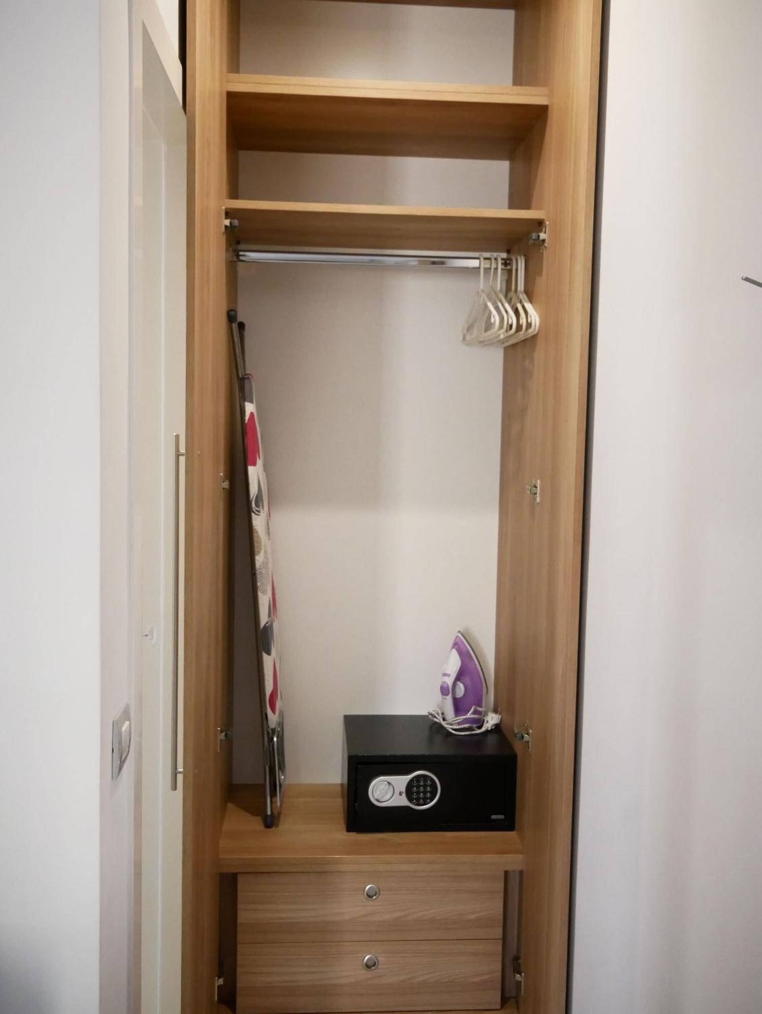 Erotokritos Studios Agia Marina  Bagian luar foto