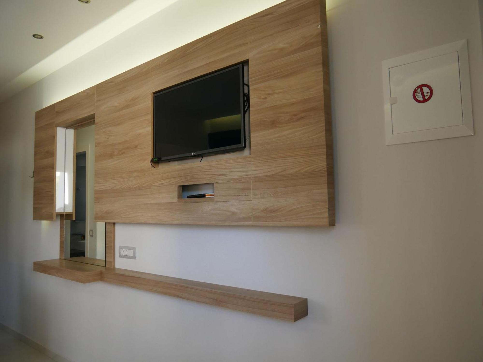 Erotokritos Studios Agia Marina  Bagian luar foto