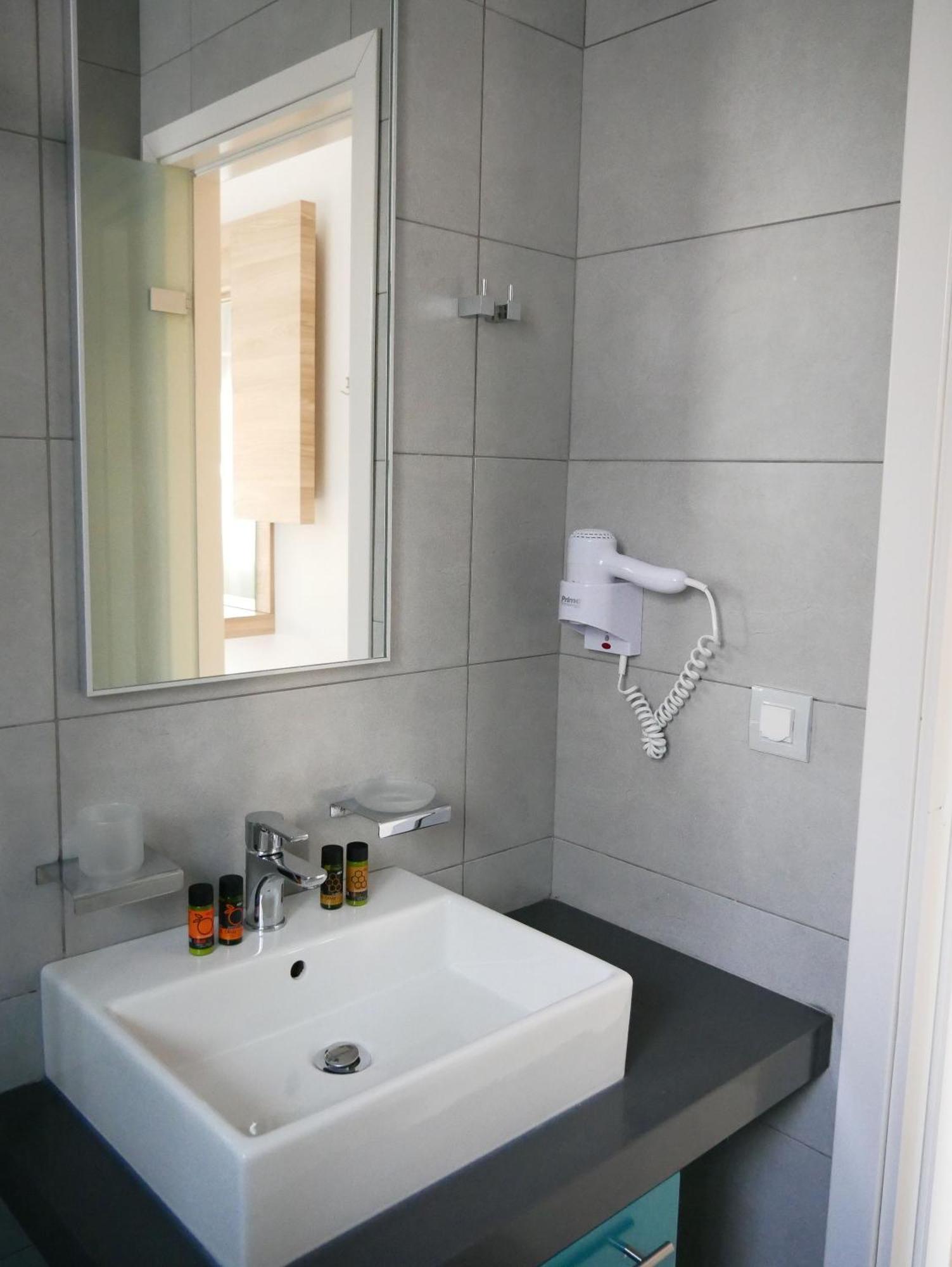 Erotokritos Studios Agia Marina  Bagian luar foto